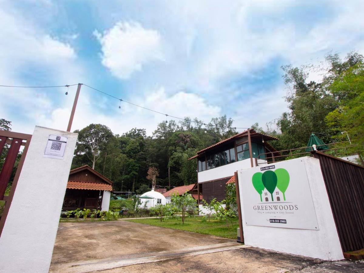 Genting Greenwoods Tiny Houses & Events Hall เก็นติงไฮแลนด์ ภายนอก รูปภาพ