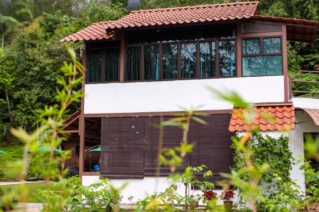 Genting Greenwoods Tiny Houses & Events Hall เก็นติงไฮแลนด์ ภายนอก รูปภาพ