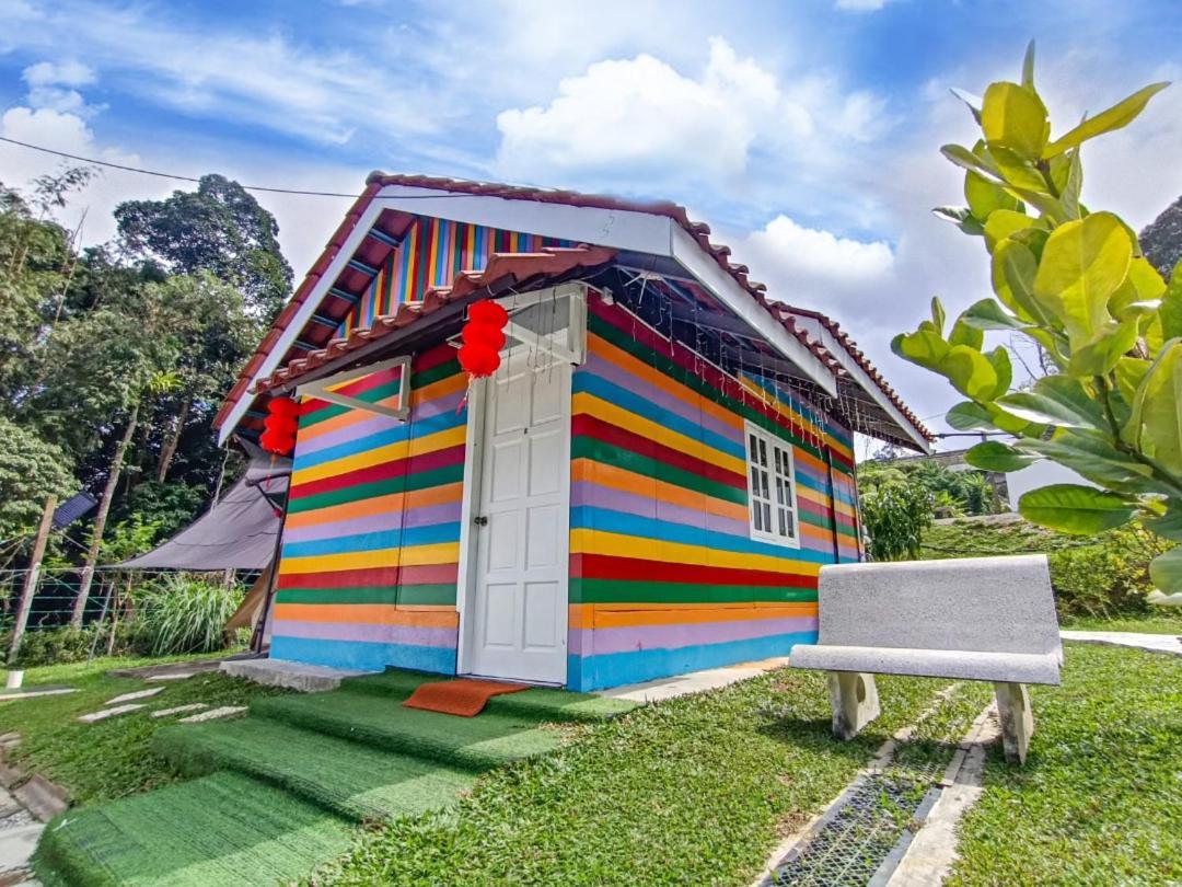 Genting Greenwoods Tiny Houses & Events Hall เก็นติงไฮแลนด์ ภายนอก รูปภาพ